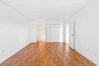 200 Captains Row #202, Chelsea, MA 02150 - Photo 4