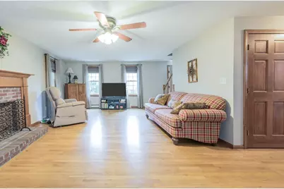 105 Shallow Pond Ln, Plymouth, MA 02360 - Photo 10