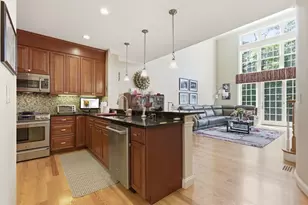 527 Salem St, Lynnfield, MA 01940 - Photo 10