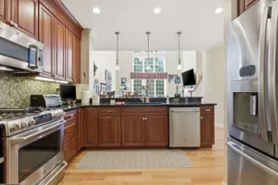 527 Salem St, Lynnfield, MA 01940 - Photo 8