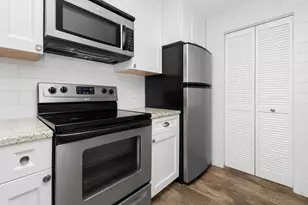 124 Tudor St, Boston, MA 02127 - Photo 4