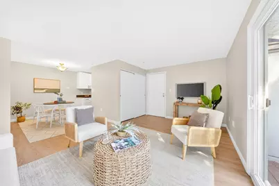 5 Silver Hill Ln #8, Natick, MA 01760 - Photo 2
