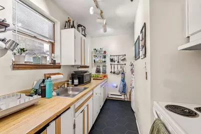 136 Prince #3, Boston, MA 02113 - Photo 10