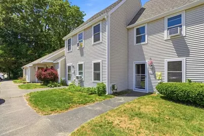 47 Old Colony Ln #240, Marshfield, MA 02050 - Photo 2