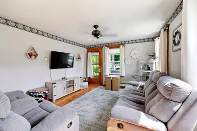 151 Meadow St, Westfield, MA 01085 - Photo 4