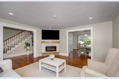 202 Salem St, Wakefield, MA 01880 - Photo 8