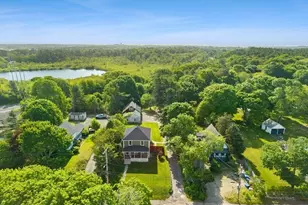 10 Great Neck Rd, Wareham, MA 02571 - Photo 4