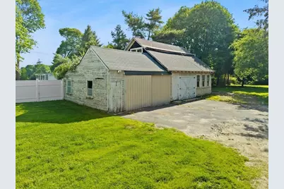 10 Great Neck Rd, Wareham, MA 02571 - Photo 18
