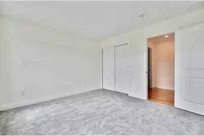 21C Crownshield #21C, Uxbridge, MA 01569 - Photo 16