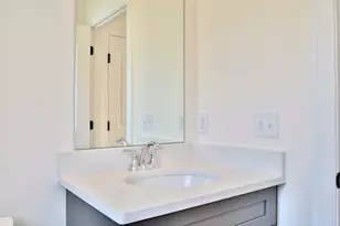 21C Crownshield, Uxbridge, MA 01569 - Photo 14