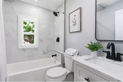 8 Linden Rd #1, Melrose, MA 02176 - Photo 22