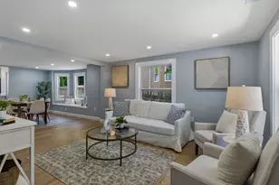 8 Linden Rd, Melrose, MA 02176 - Photo 2