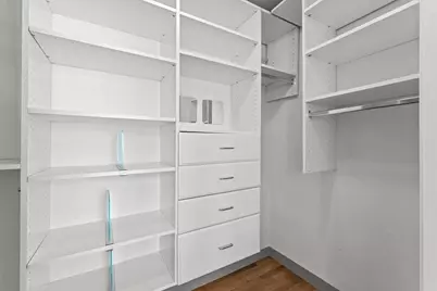 190 F St #6, Boston, MA 02127 - Photo 12