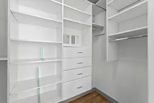 190 F St, Boston, MA 02127 - Photo 12