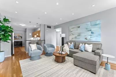190 F St #6, Boston, MA 02127 - Photo 8