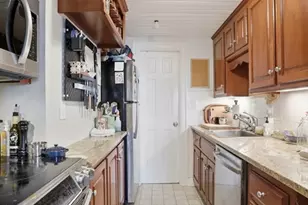 258 Marlborough, Boston, MA 02116 - Photo 16
