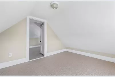 546 Shirley St, Winthrop, MA 02152 - Photo 32