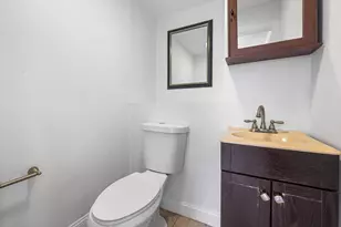 546 Shirley St, Winthrop, MA 02152 - Photo 16