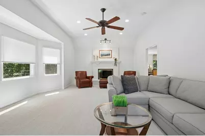 12 Dicarlo Rd, Hopkinton, MA 01748 - Photo 10
