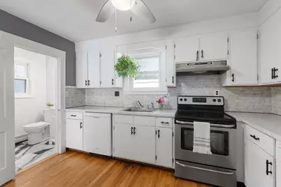 12 Johnson Ave, Peabody, MA 01960 - Photo 6