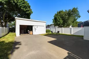 12 Johnson Ave, Peabody, MA 01960 - Photo 22