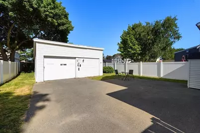 12 Johnson Ave, Peabody, MA 01960 - Photo 20