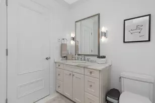 179 Beacon St, Boston, MA 02116 - Photo 22