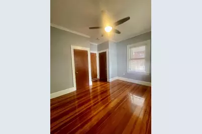 289 Webster St #1, Newton, MA 02466 - Photo 6