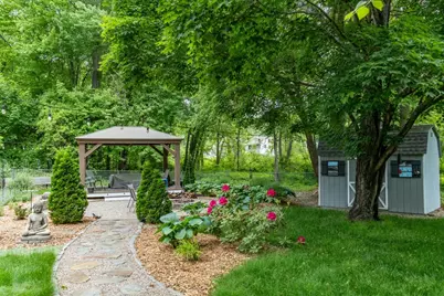 256 Mapleshade Ave, East Longmeadow, MA 01028 - Photo 30