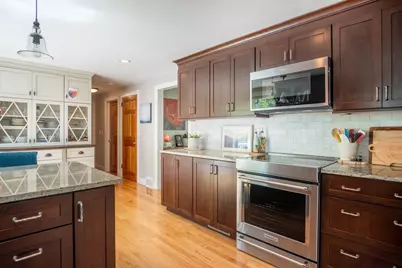 256 Mapleshade Ave, East Longmeadow, MA 01028 - Photo 14