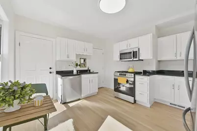94 Cushing #3, Waltham, MA 02453 - Photo 4