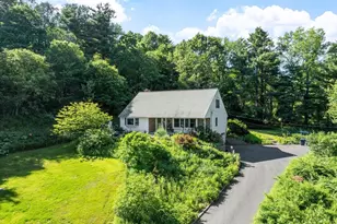 33 Taft Rd, Sterling, MA 01564 - Photo 2