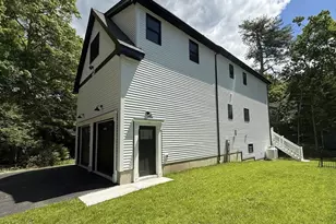 24 Cooper Rd, Webster, MA 01570 - Photo 8