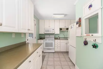 18 Traverse Street, Gloucester, MA 01930 - Photo 22