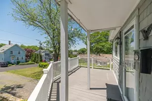 18 Traverse St, Gloucester, MA 01930 - Photo 10