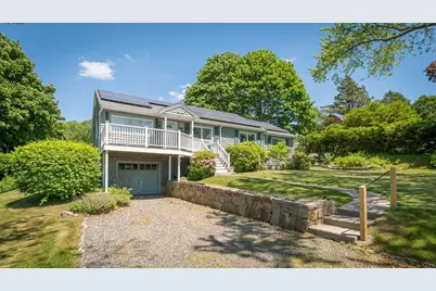 18 Traverse Street, Gloucester, MA 01930 - Photo 8
