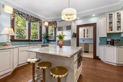 56 Mendon St, Blackstone, MA 01504 - Photo 2