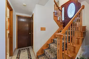 22 Fisher St, Attleboro, MA 02703 - Photo 14