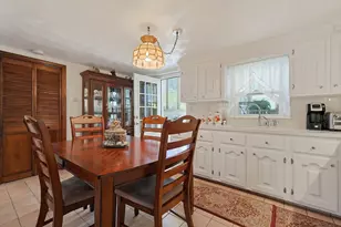 22 Fisher St, Attleboro, MA 02703 - Photo 16