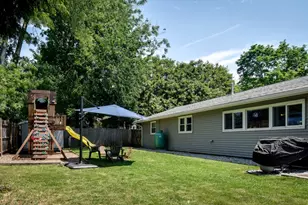 19 Ruth Dr, Framingham, MA 01701 - Photo 26