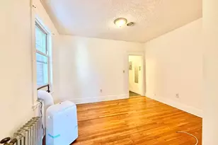 26 Chiswick Rd, Boston, MA 02135 - Photo 8