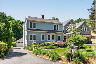 12 Middle St, Lexington, MA 02421 - Photo 1