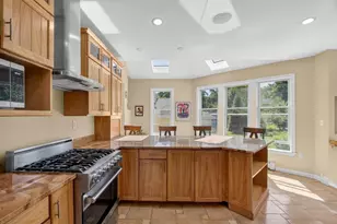 12 Middle St, Lexington, MA 02421 - Photo 10