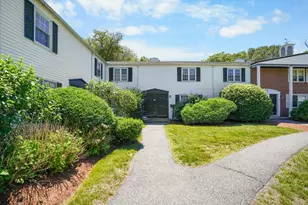 56 Roberts Dr, Bedford, MA 01730 - Photo 20
