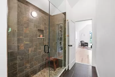 108 Kilby St, Hingham, MA 02043 - Photo 24