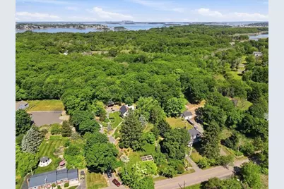 108 Kilby St, Hingham, MA 02043 - Photo 40