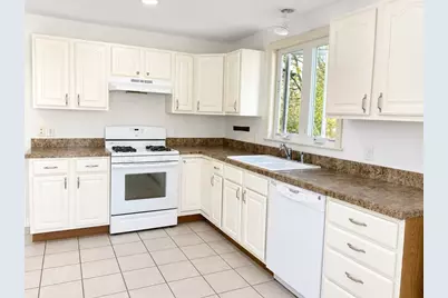 34 10th St S, Edgartown, MA 02539 - Photo 8