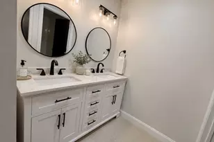 86 High St, Carver, MA 02330 - Photo 30