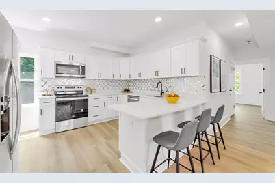 35 George Street #2, Boston, MA 02136 - Photo 2
