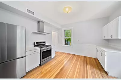 98 Boylston St #2, Brookline, MA 02445 - Photo 4